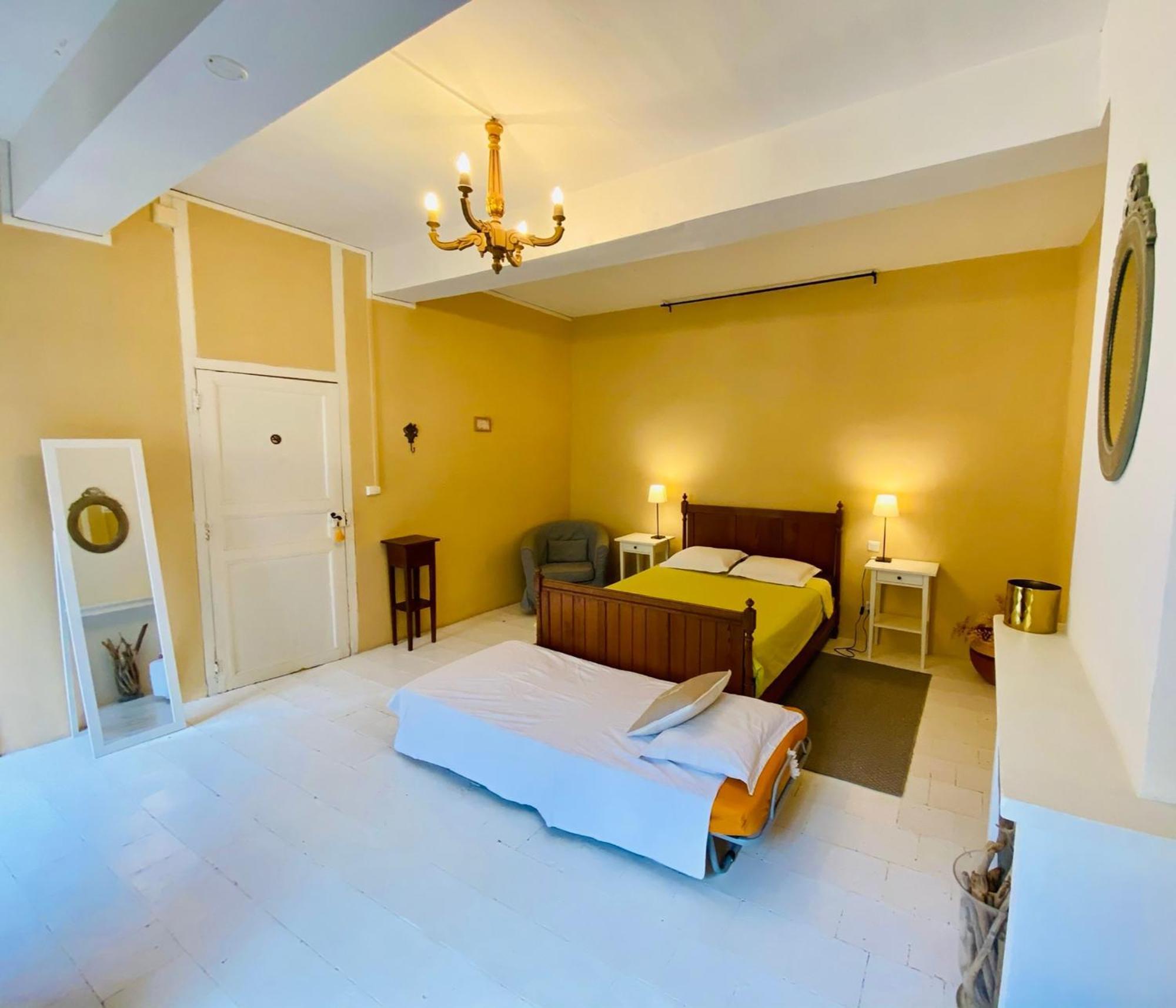 Les Chambres De La Villa Eugenie Лезиньян-Корбьер Экстерьер фото