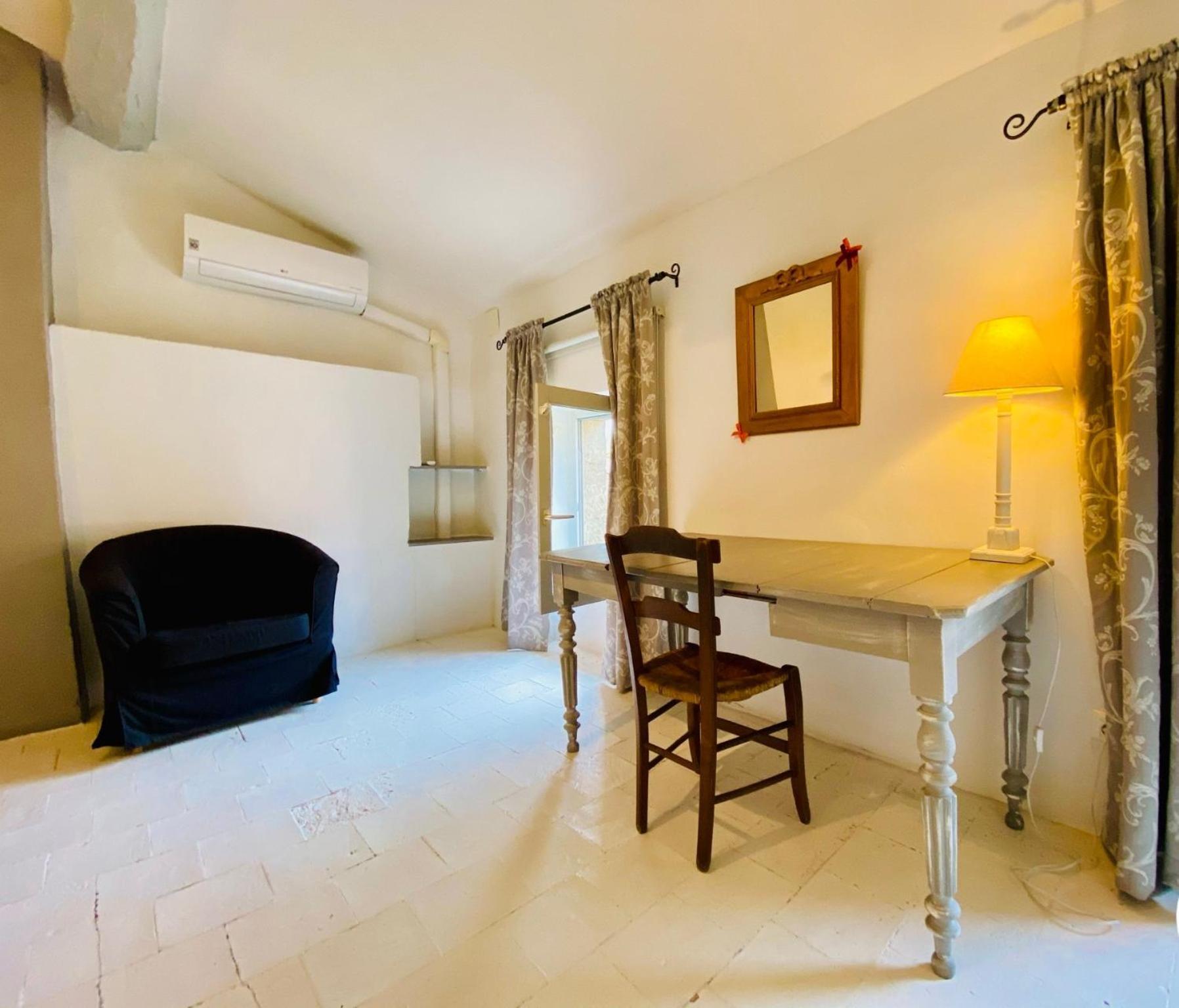 Les Chambres De La Villa Eugenie Лезиньян-Корбьер Экстерьер фото